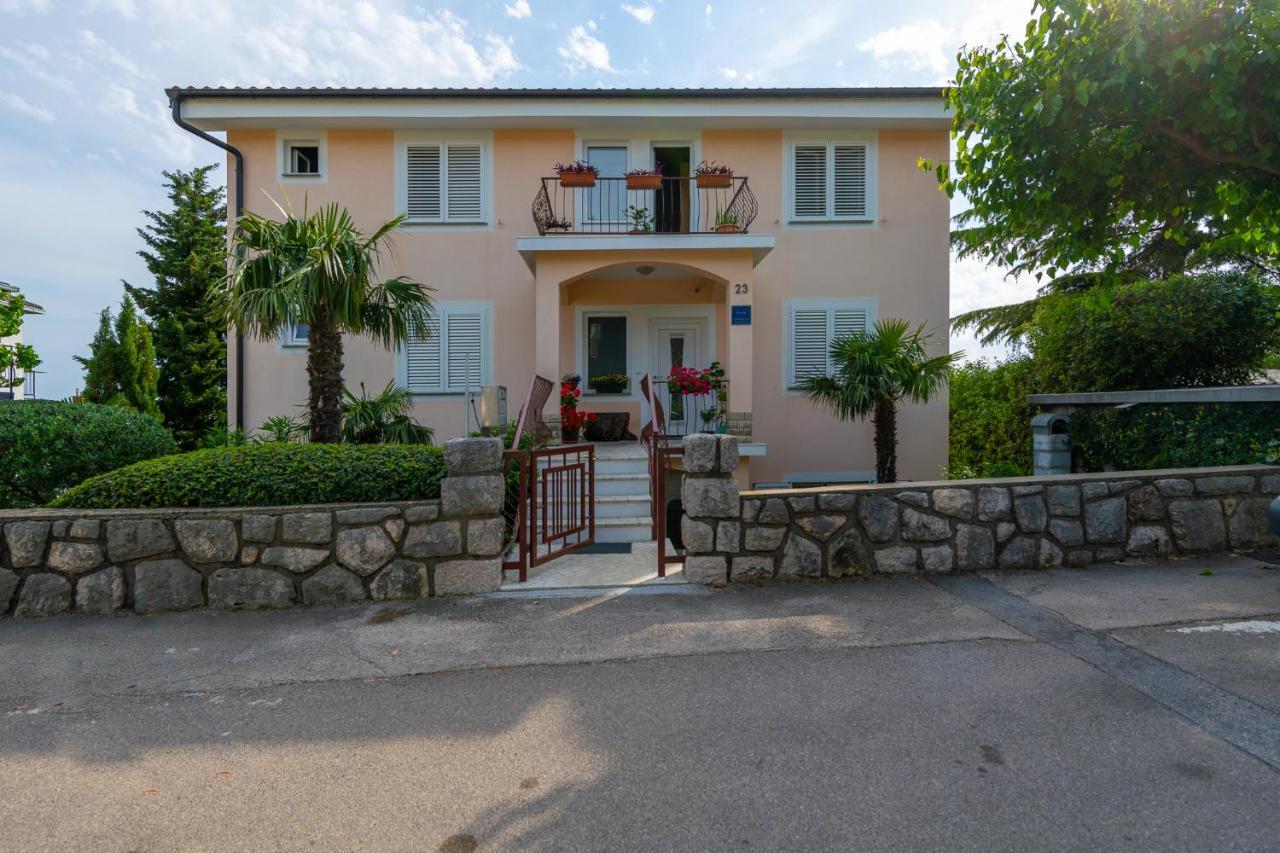 Apartments Melita Crikvenica Esterno foto