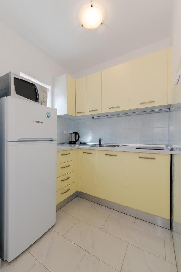 Apartments Melita Crikvenica Esterno foto